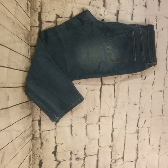 NEW WOTS JEANS WITH RED FLOWERS SIZE 16 - Picture 3 of 4